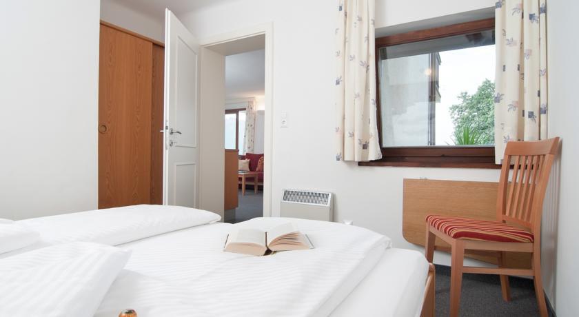 Schuetzenhof Aparthotel Sattendorf Room photo